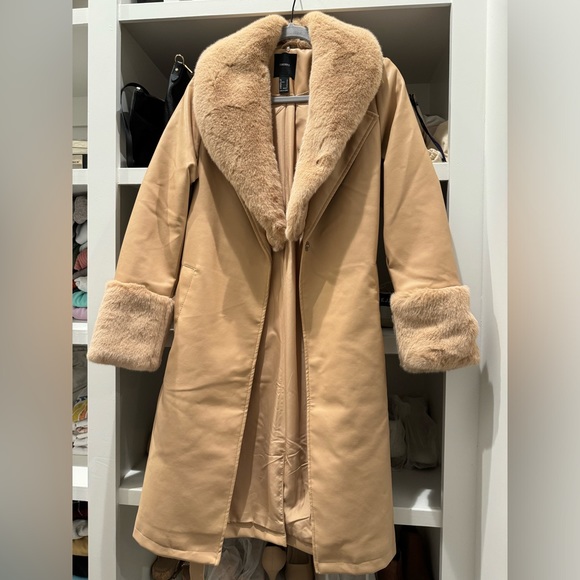 NWOT Forever21 Coat Size: XS/S - Picture 1 of 3